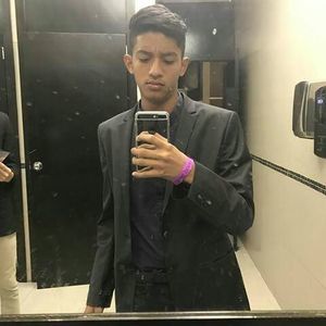 Meet your Posher, Diego